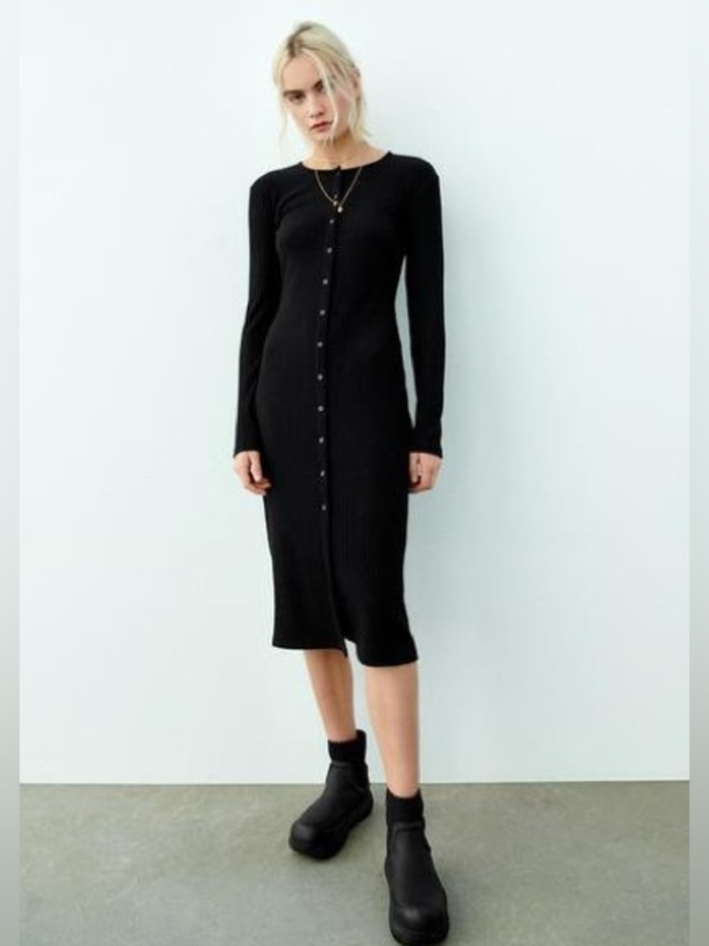 ZARA Black Ribbed Button-Front Midi Dress